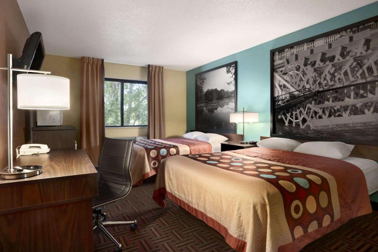 Super 8 By Wyndham Peoria Motel Exterior photo